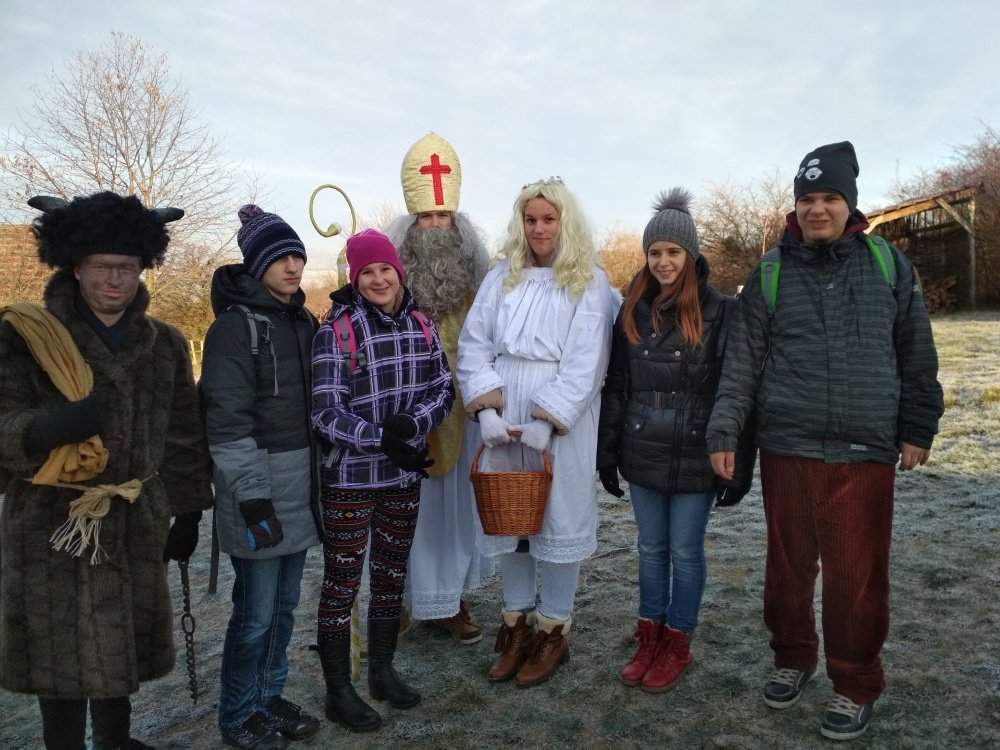 Adventní čas už je tady zas