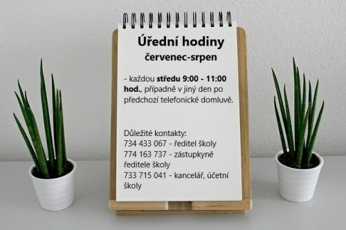 INFORMACE K PROVOZU ŠKOLY O PRÁZDNINÁCH