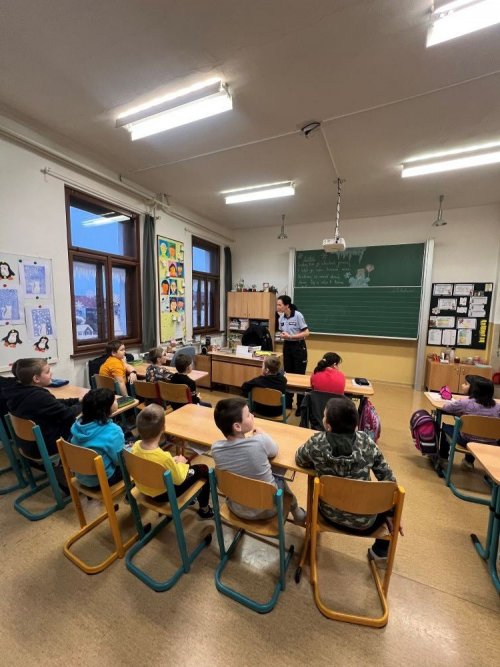 Policista je náš kamarád – 1., 2., IV. S třída