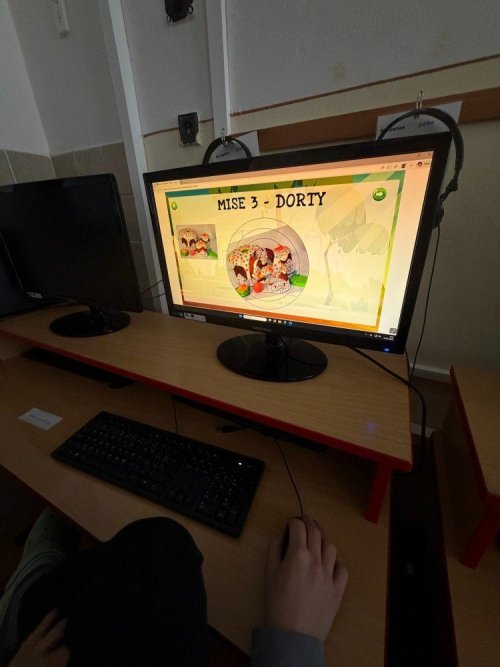 Jaro a Velikonoce v počítačové učebně s VIII. S